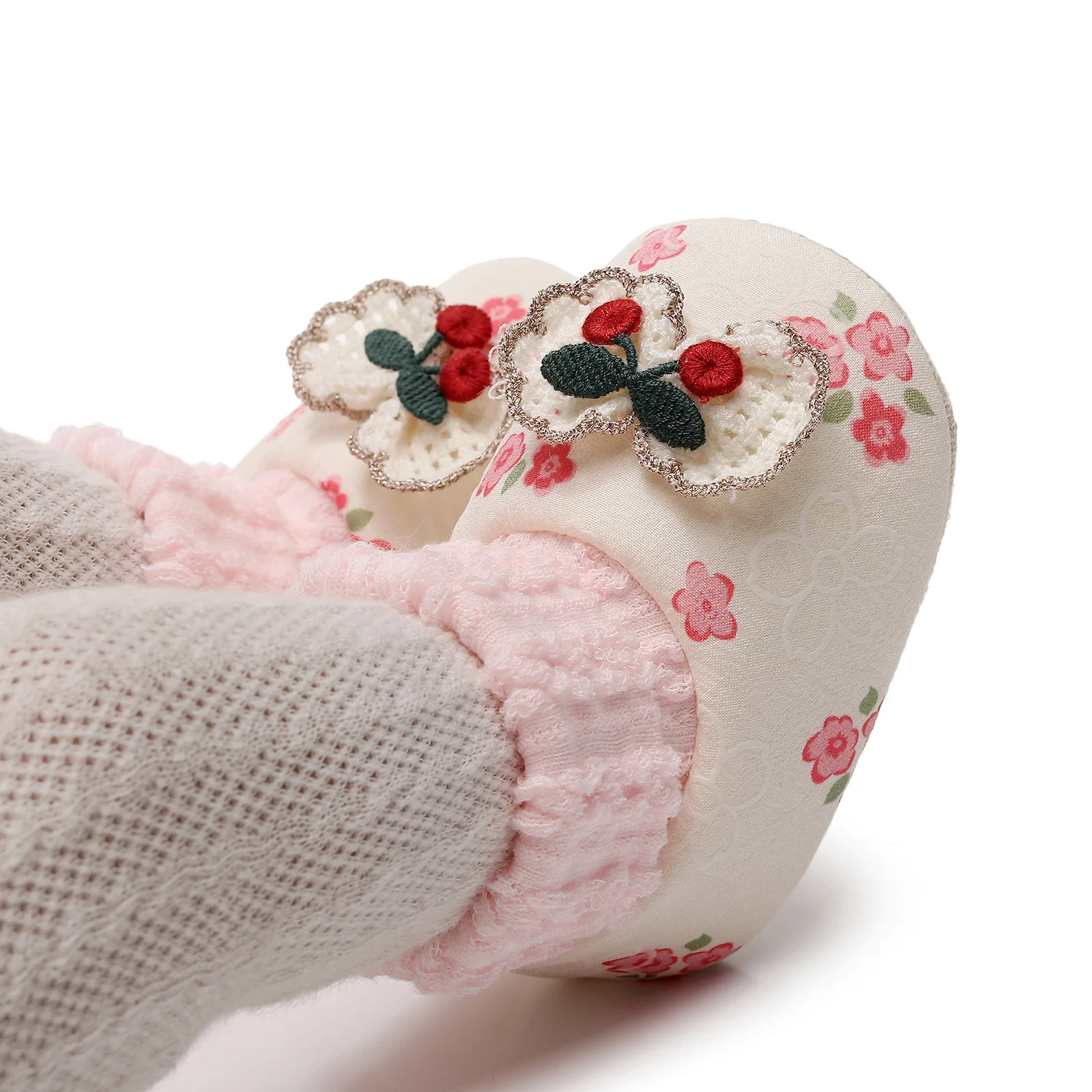 0-18months Infant Girls Booties Warm 3D Crochet Cherry Bow Decor   shoes for baby girls Non-slip Bottom First Walker Shoes