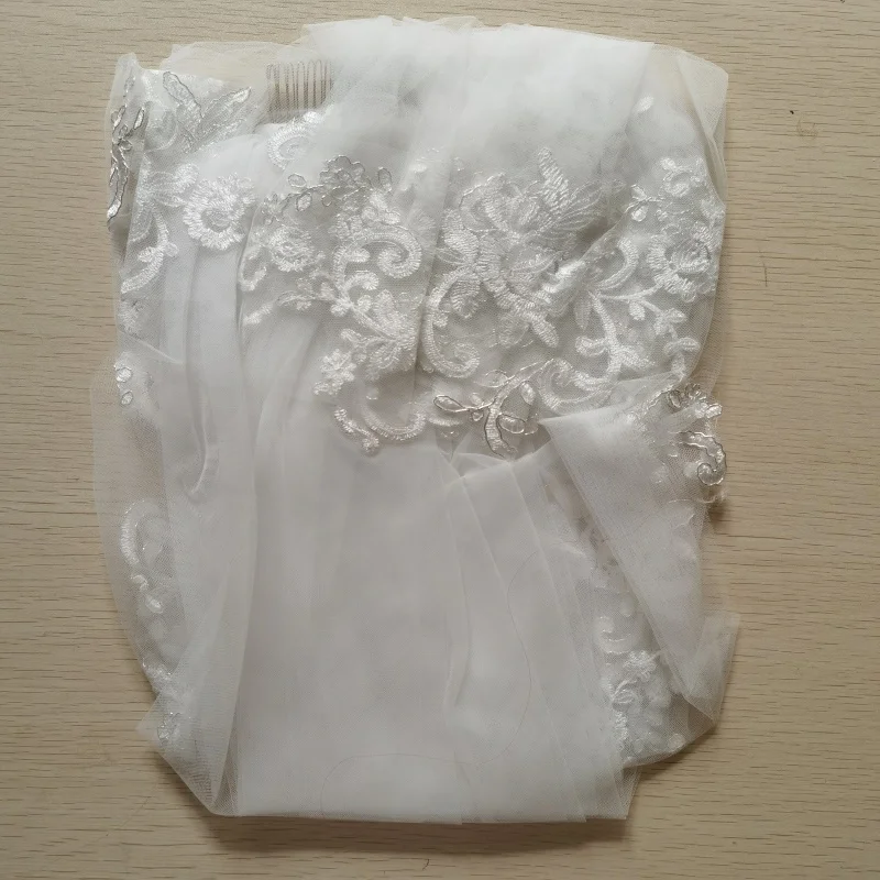 Short Wedding Veil Embroidered Glitter Wire Floral Lace Trim 2 Tier Appliqued Bridal Mesh Comb