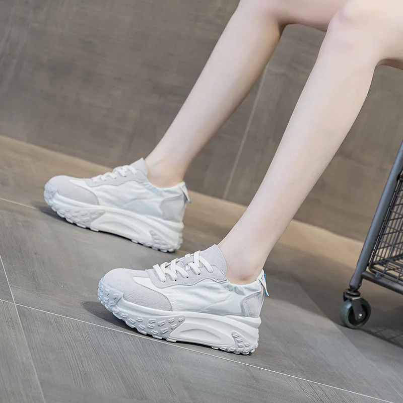 

Casual Versatile Women's Shoes Thick Sole Inner Heightening Spring New Style Breathable round Head Sporty Flat Footwear