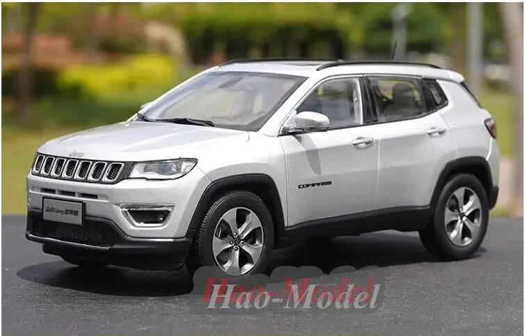 1:18 New For GAGC Fiat JEEP COMPASS Alloy Diecast Guide Metal Car Model Birthday Gifts Hobby Display Collection Ornaments Silver