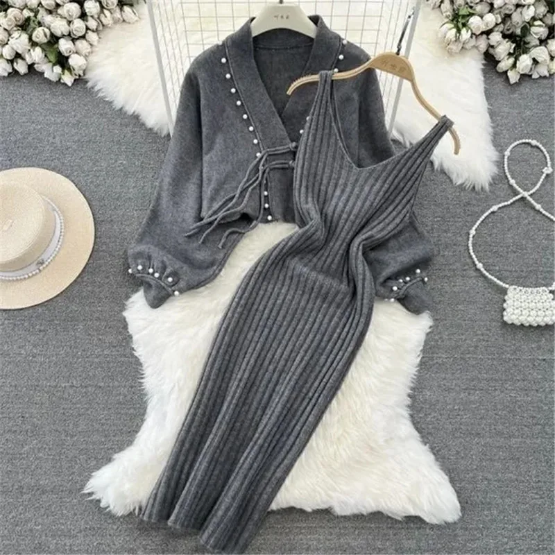 Women Autumn Winter Suit Chinese Style Bat Long Sleeved Buttoned Sweater Jacket @ Waist Cinched Knit Vest Dress Two-Piece Set