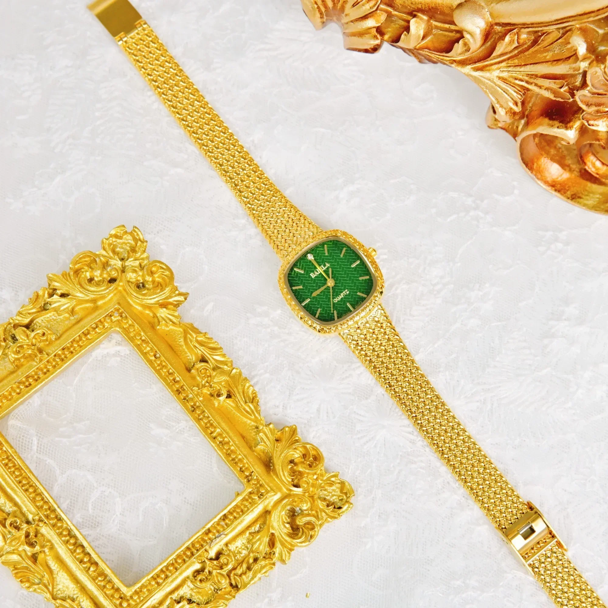 Relojes de oro de 24K para mujer, reloj de oro pequeño tallado con cara Fritillaria Natural, resistente al agua, movimiento de alta calidad