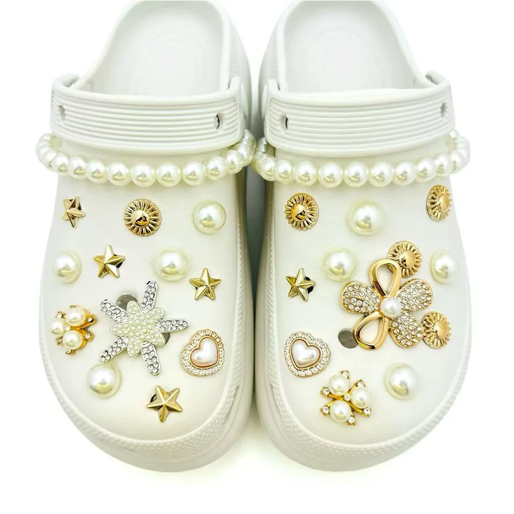 24/26PCS Shoe Charms Set Accessories for Clogs Summer Golden Rhinestone Flower Pearl Chain DIY Shoes Decorations Buckle