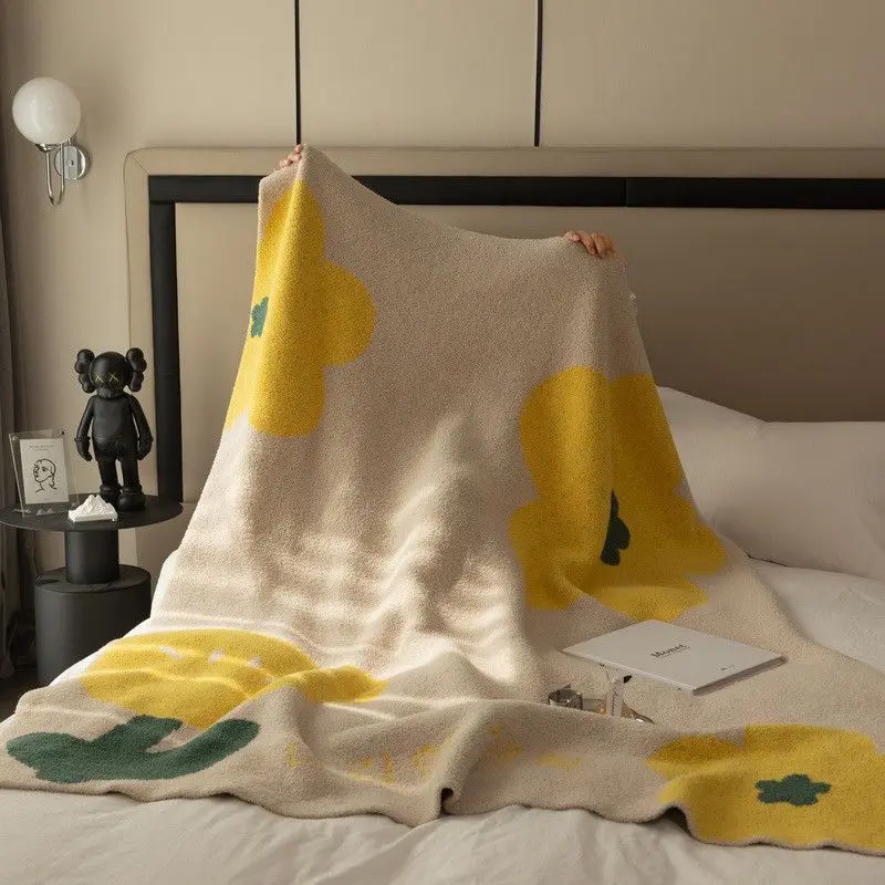 Floral Half Fleece Pink Vase Pattern Sofa Shawl Blanket Nordic Summer Air Conditioning Blanket Office Nap Blanket
