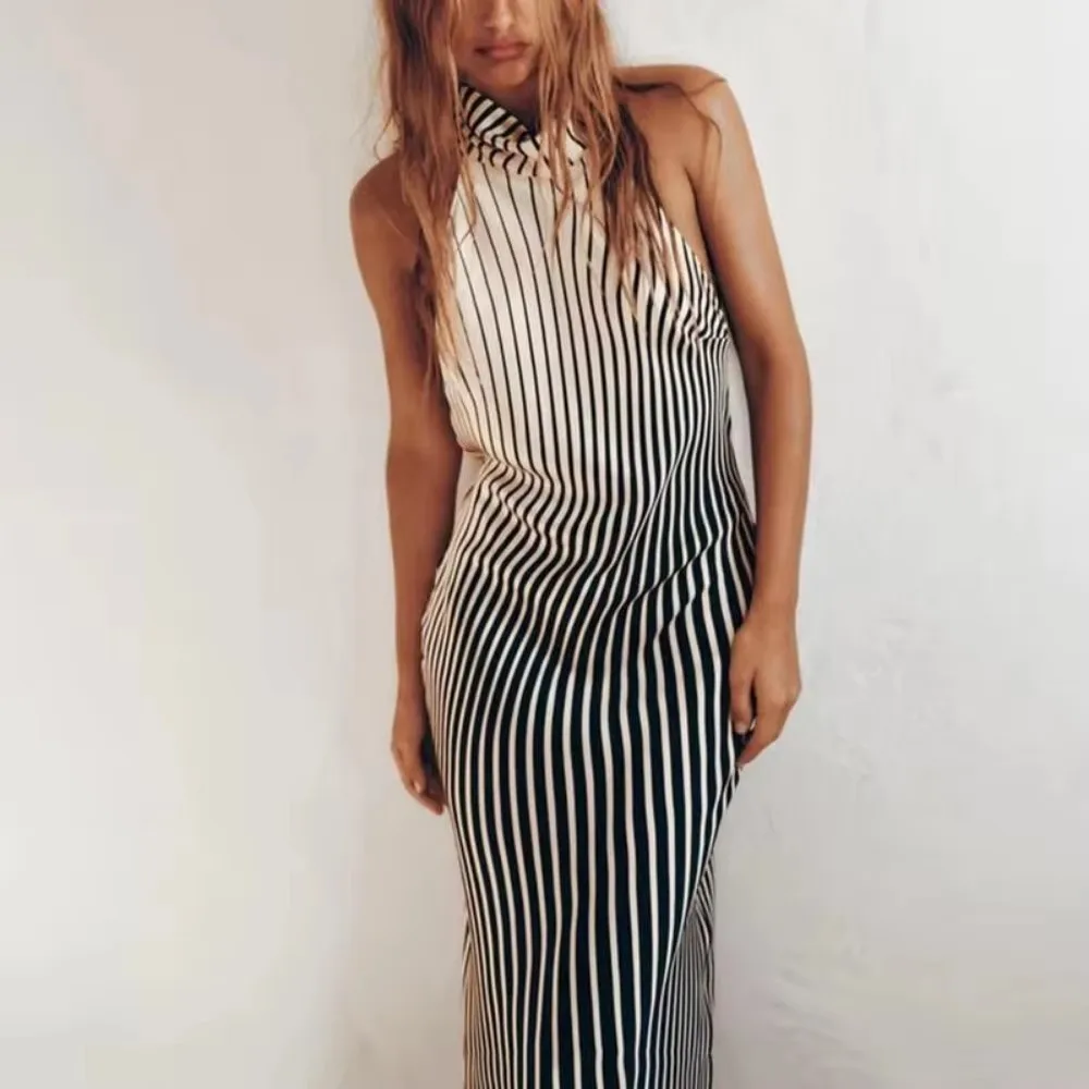 Gestreepte maxi-jurken voor dames Satijnen rugloze lange jurk Vrouw Off-shoulder halterjurk Dames Zomer onderjurk Vrouw