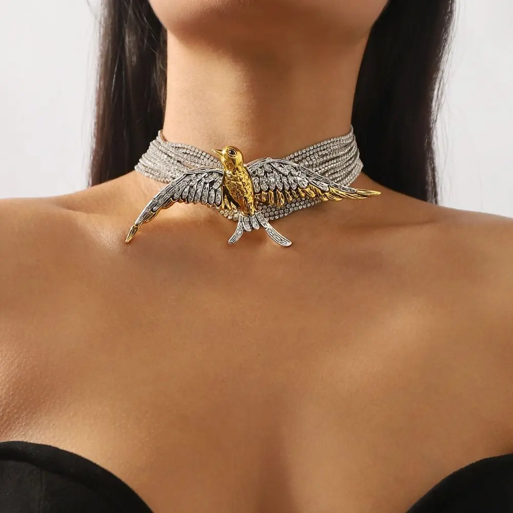 

Exaggerated Flying Bird Multi-layer Necklace Niche Fashionable Swallow Necklace Retro Temperament Exquisite Collarbone Chain