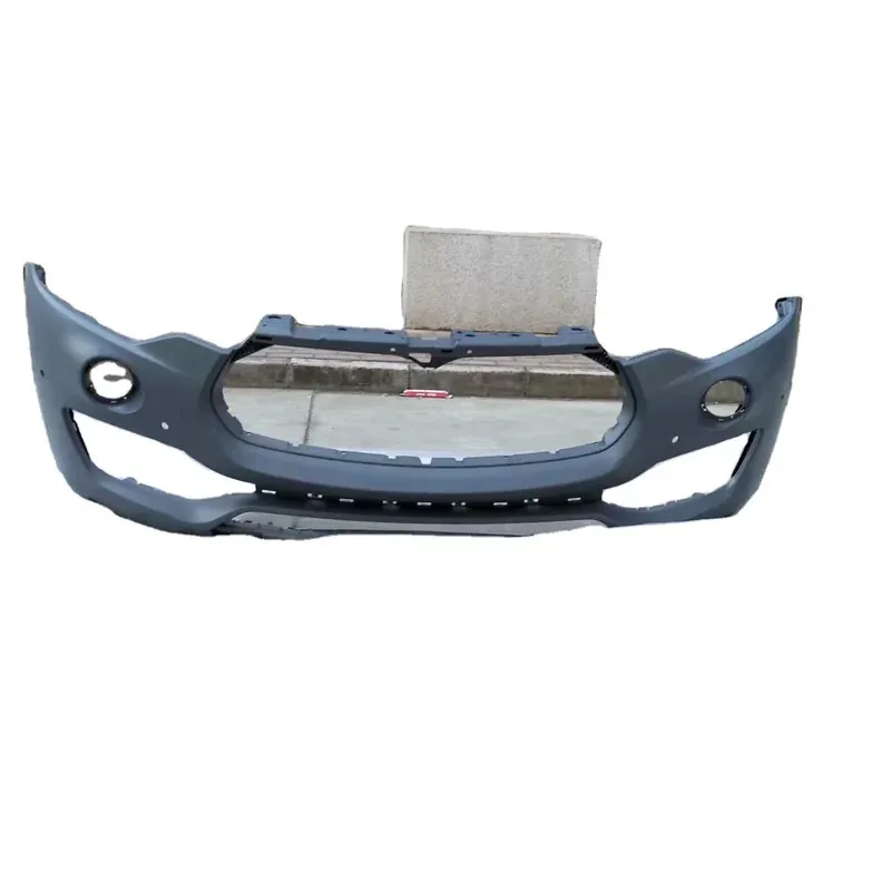 

High-quality Original Factory and Original Package Levante Car Front Bumper with Model Number 670295577