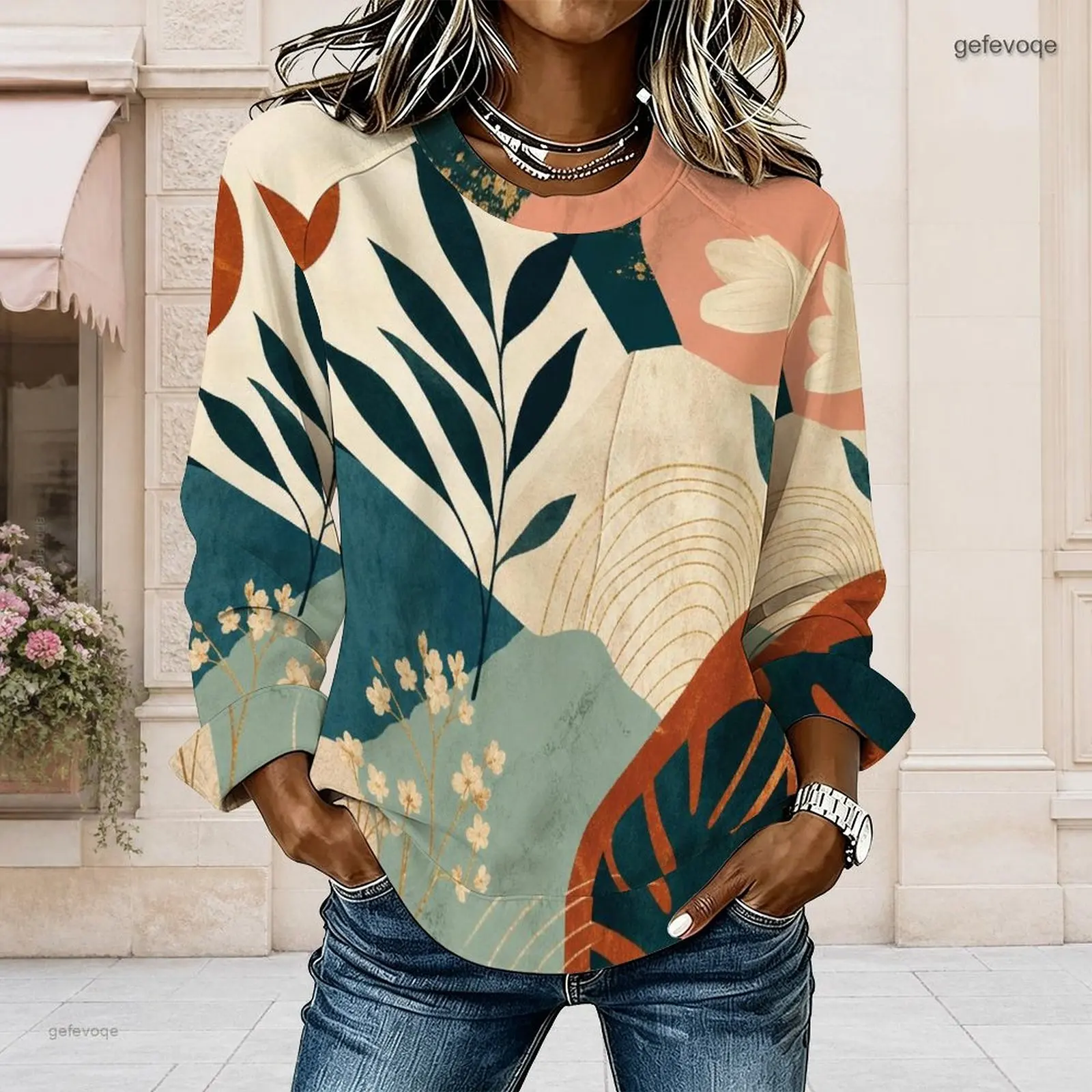Women Abstract Brush Splash Printed Round Neck Long Sleeve Curved Hem Top