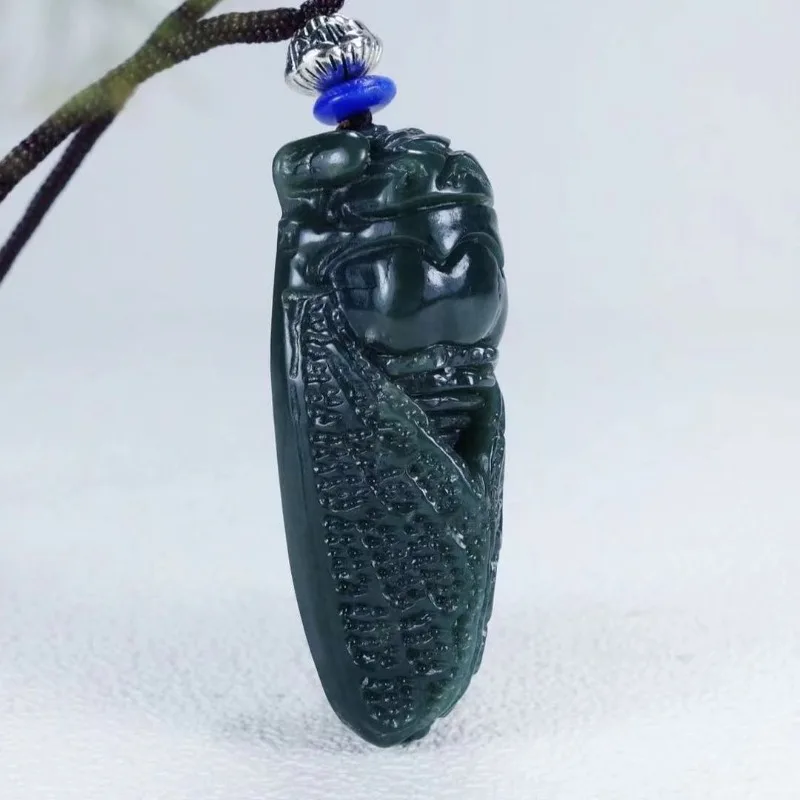 Mo Yuzhi Made A Blockbuster Cicada Pendant Pendant