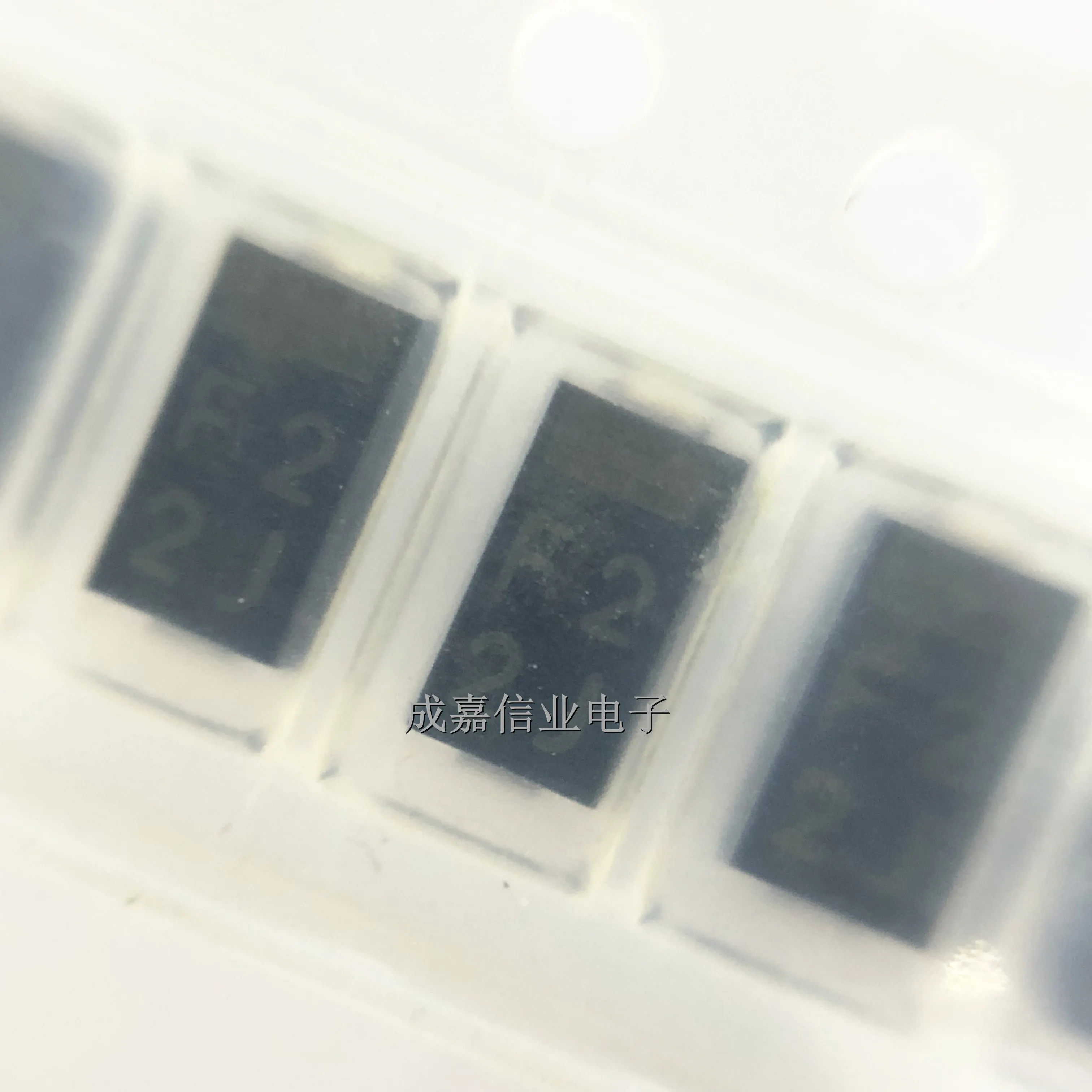 10pcs/Lot EC11FS2-TE12L DO-214AA SMB MARKING;F2 Fast Recovery Diode (FRD) 1.57A 200V  Operating Temperature;-40C - +150C