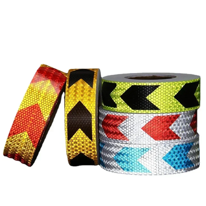 5cmx300cm Arrow Reflective Tape Safety Caution Warning Adhesive Sticker for Truck Motorcycle Bicycle Car Styling