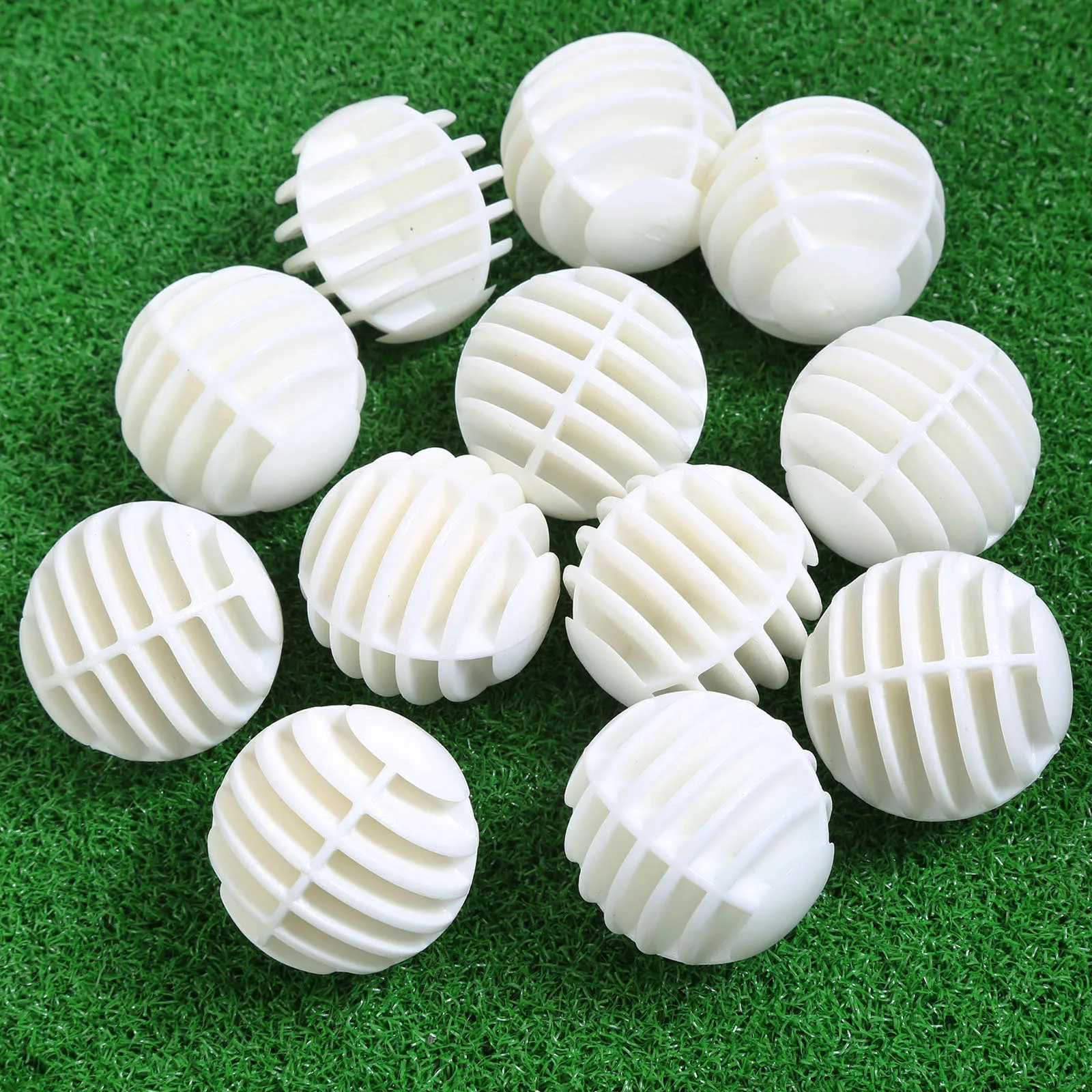 12PCS Plastic Hollow Practice Golf Balls Golfer Swing Hit Training Balls Golf Accessories 40mm Golf Balls Random Color