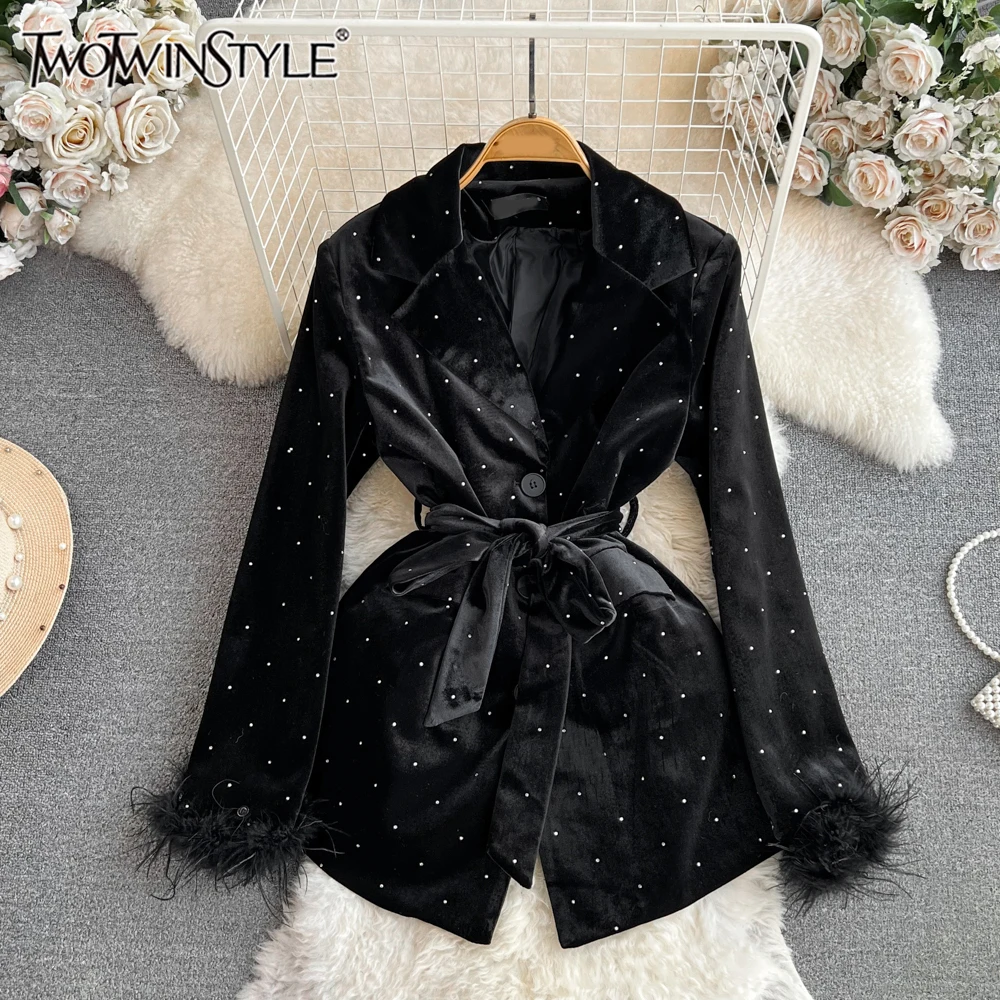 

TWOTWINSTYLE Chic Patchwork Feathers Blazer For Women Notched Collar Long Sleeve Spliced Lace Up Velvet Coats Female KJA515653