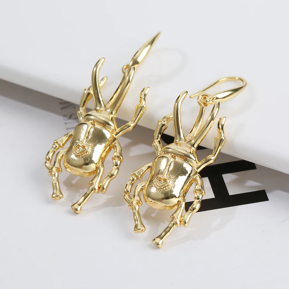 Temperament Set New Metal Geometry Animal Beetle Pendant Necklace Earrings For Women 18K Plating Gold And Silver Luxury