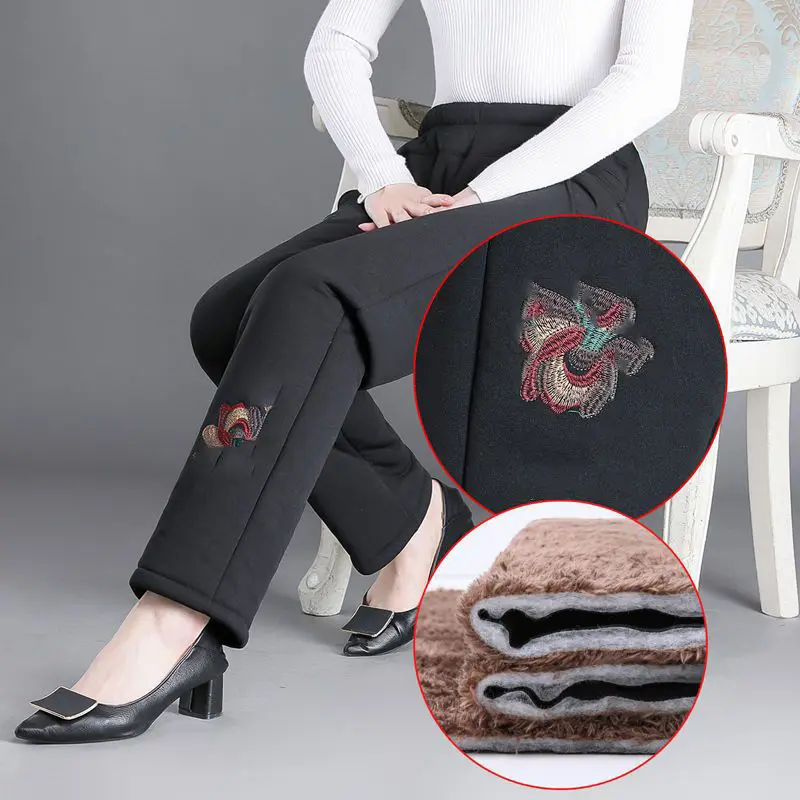 

2023 Women Winter New Thick Warm Loose Trousers Female Floral Embroidery Straight Pants Ladies Middle-aged Velvet Pants T554