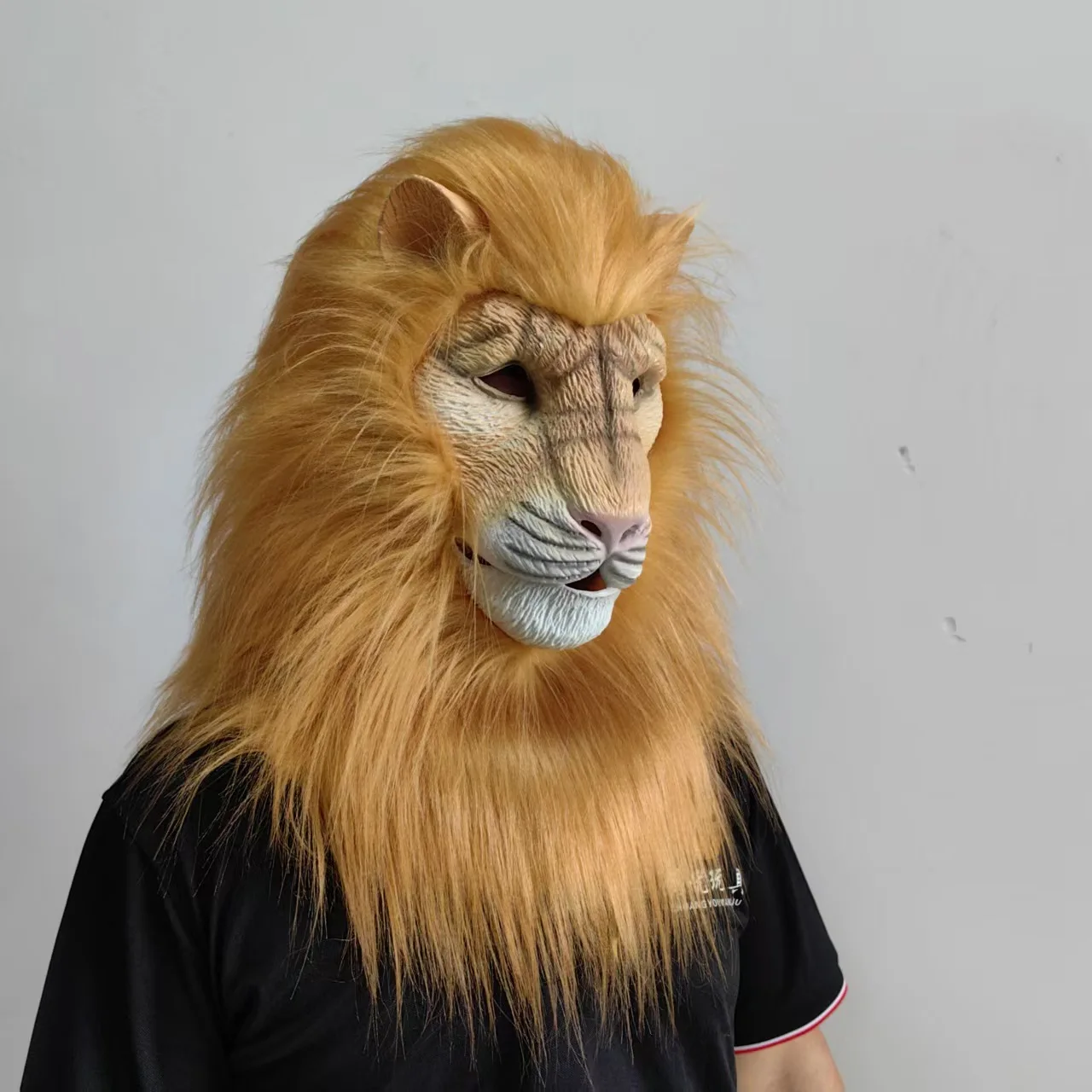 Masque Lion Blanc en Latex Deluxe – photo 9