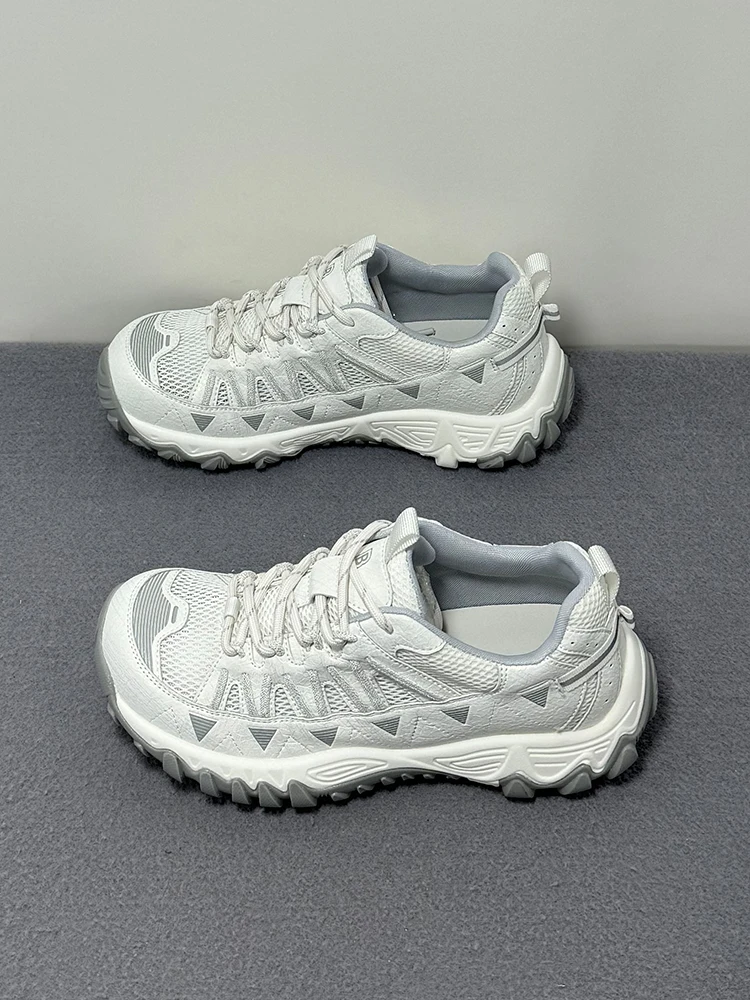 scarpe-sportive-traspiranti-in-pelle-da-donna-nuovo-stile-estivo-2026-versatili-per-arrampicata-tomaia-in-mesh-suola-spessa