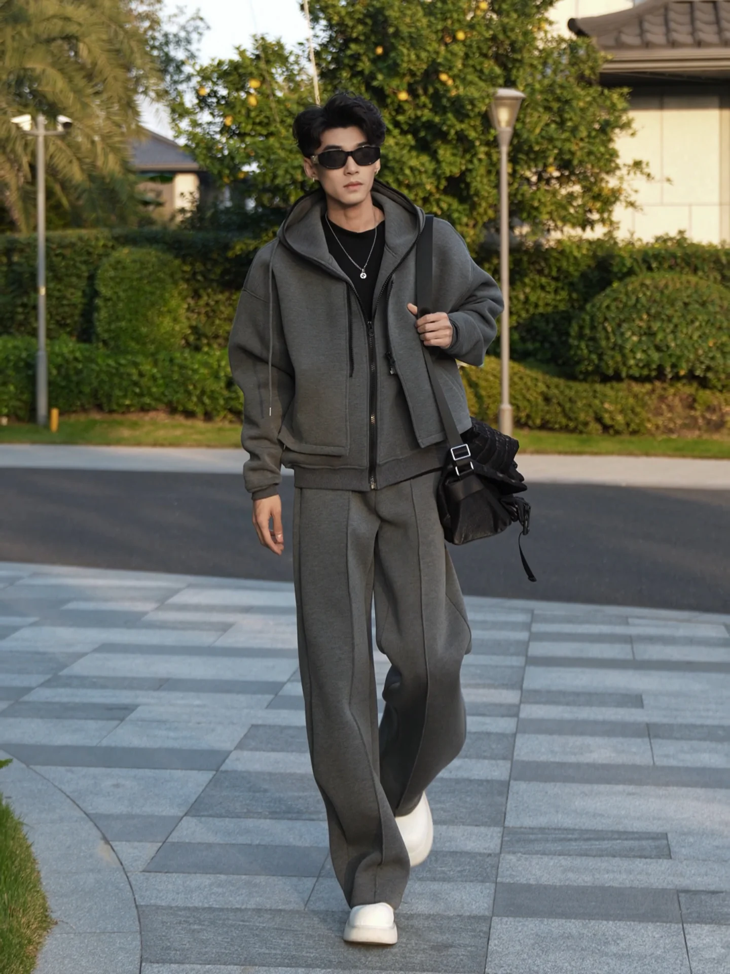 

American Casual High-End Set Winter New Men's Faion Trend Heavyweight ape Jaet Pants Suit Long Sve Sweatirt