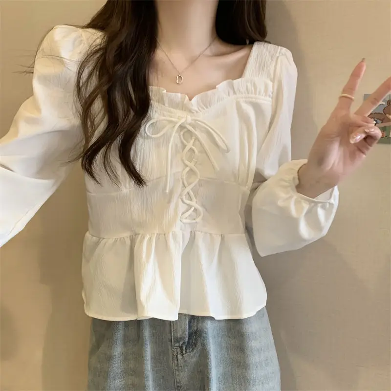 Bow Tie Tied White Shirt with Black Fungus Edge for Women Short Style with Bubble Sleeves Small Shirt Square Neck Top