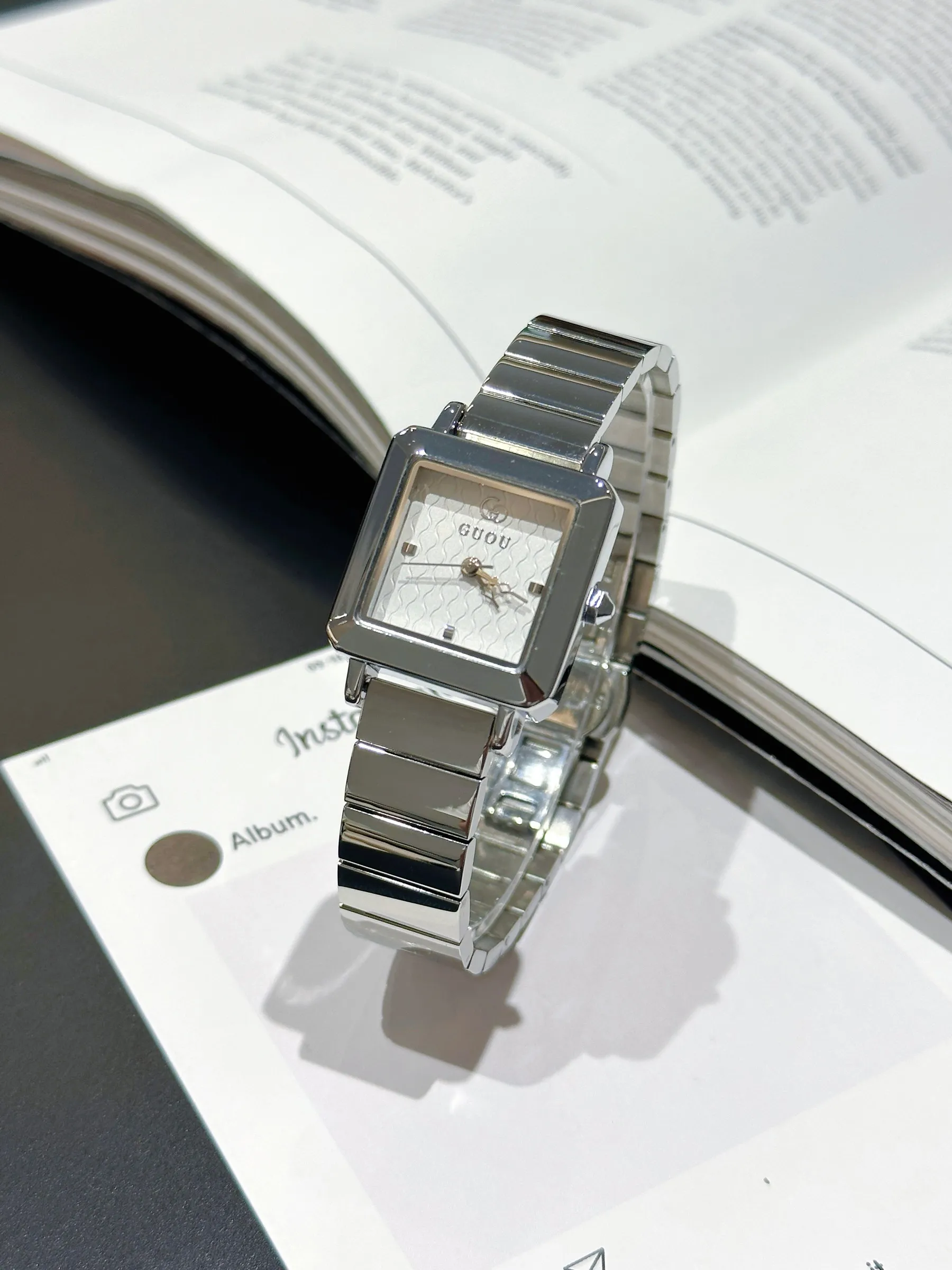 New Minimalist Square Watch For Women A Luxury And Unique Design, 2026 New Model, High-End Stainless Steel Strap Women'S Watch.
