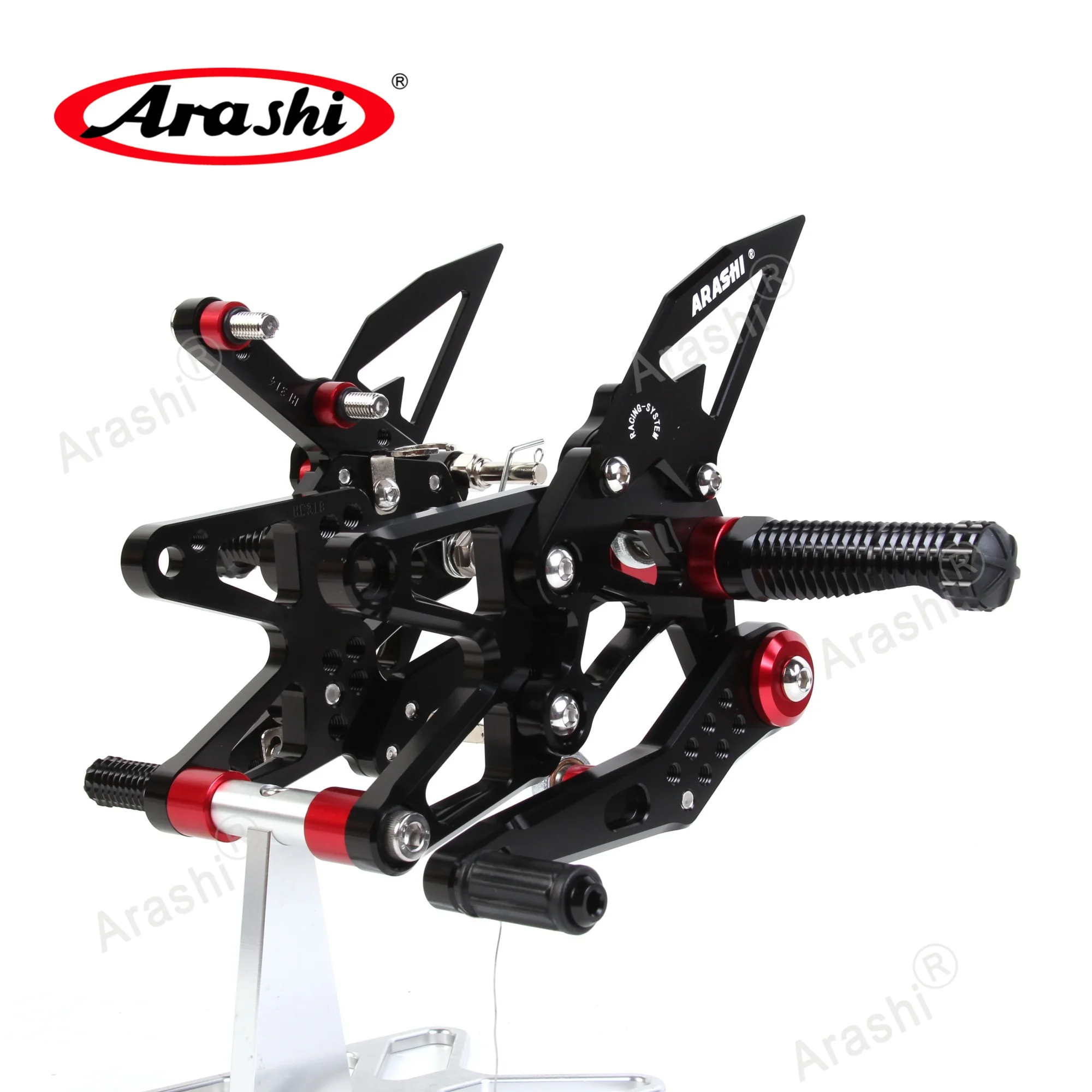 Pedane Regolabili CNC Arashi Rider Race per TRIUMPH Street Triple 765R 765RS 2017-2026 2018 2019 2020 2021