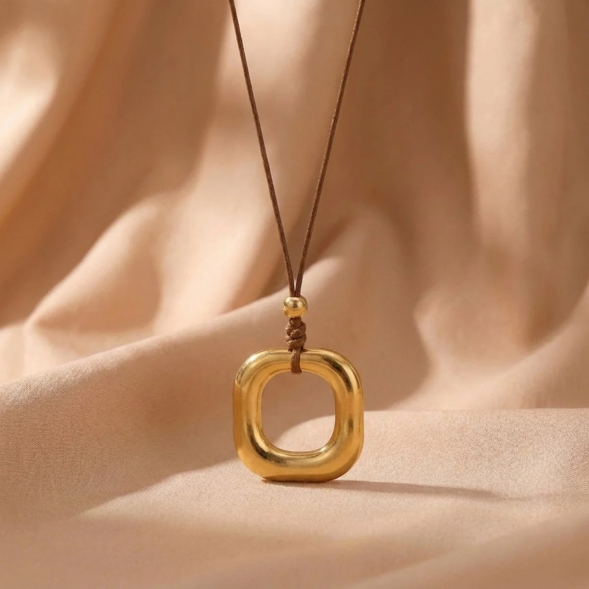 Halskette mit Anhänger in Form einer hohlen Wassertropfen-, Kreis-, Herz- oder Blumenform aus Edelstahl für Damen und Herren, minimalistischer, geometrischer Schmuck mit Wachsschnur. – Detail 22