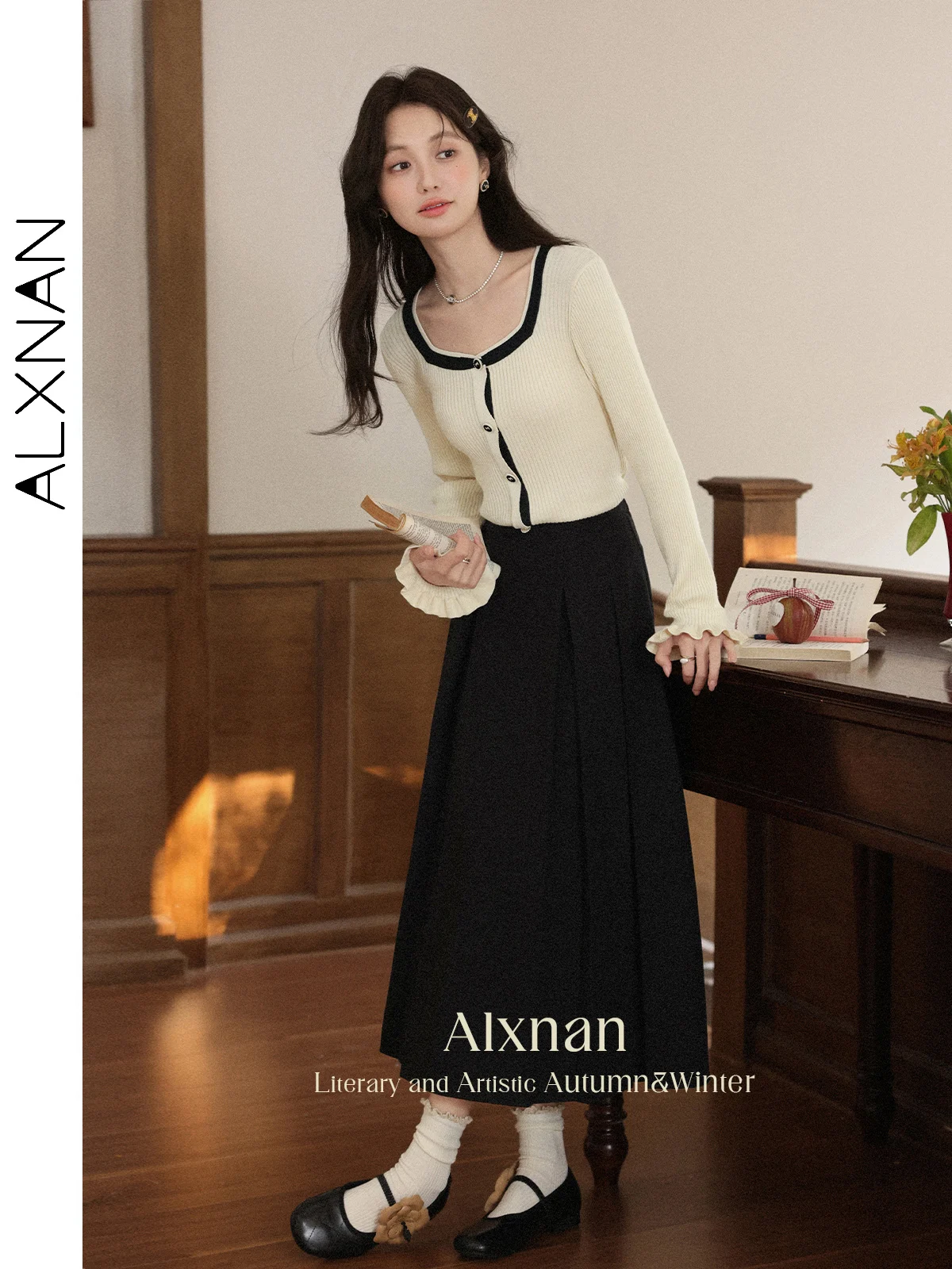 

ALXNAN Plus Size Pullovers Women Apricot Slim-fit Contrast Color Long Sleeve Sweaters Autumn Casual Elegant Knitwear Tops D12353