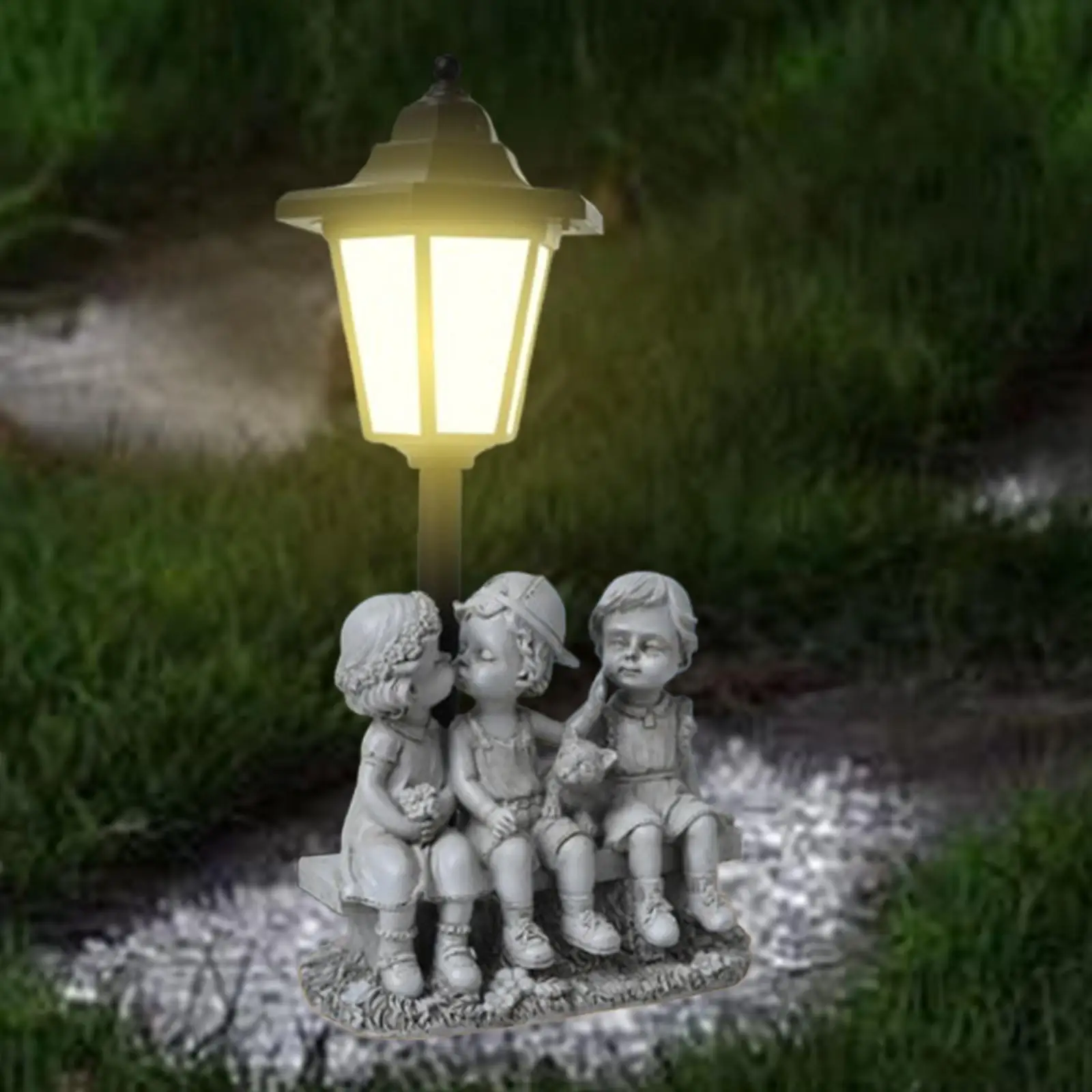 Garden Solar Statue Light Pathway Yard Decor Kiss Lover Figurine Lantern