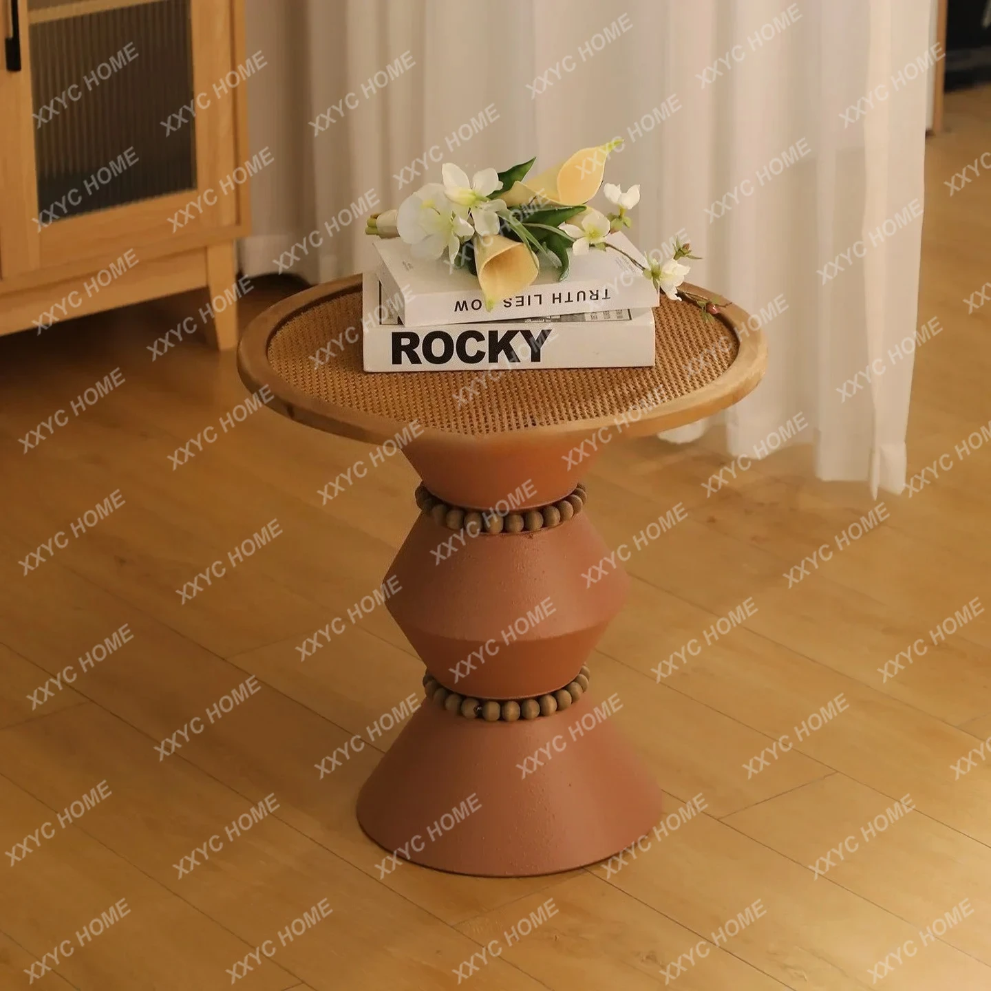 Creative coffee table Home living room Sofa side Roman column vine surface Small round table Bedroom bedside table