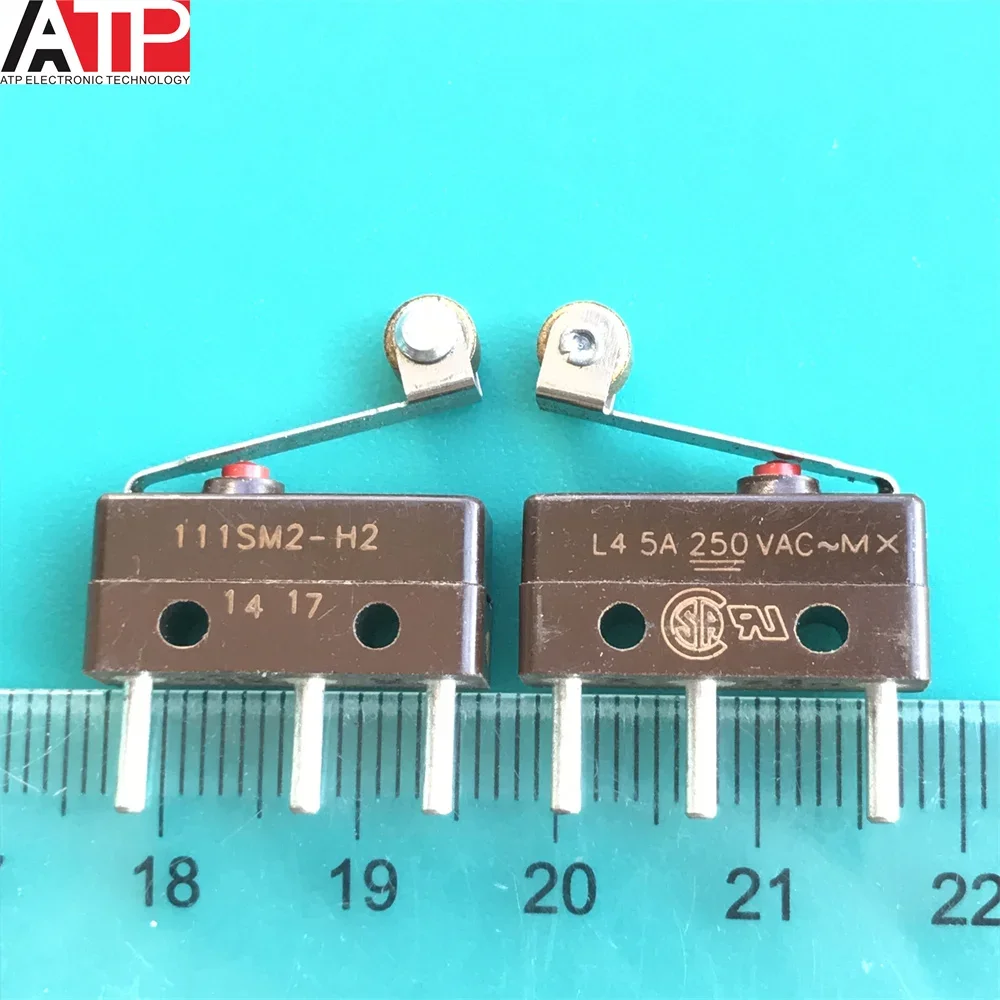 1PCS 111SM2-H2 micro switch 111SM2-H2 limit switch Original spot inventory