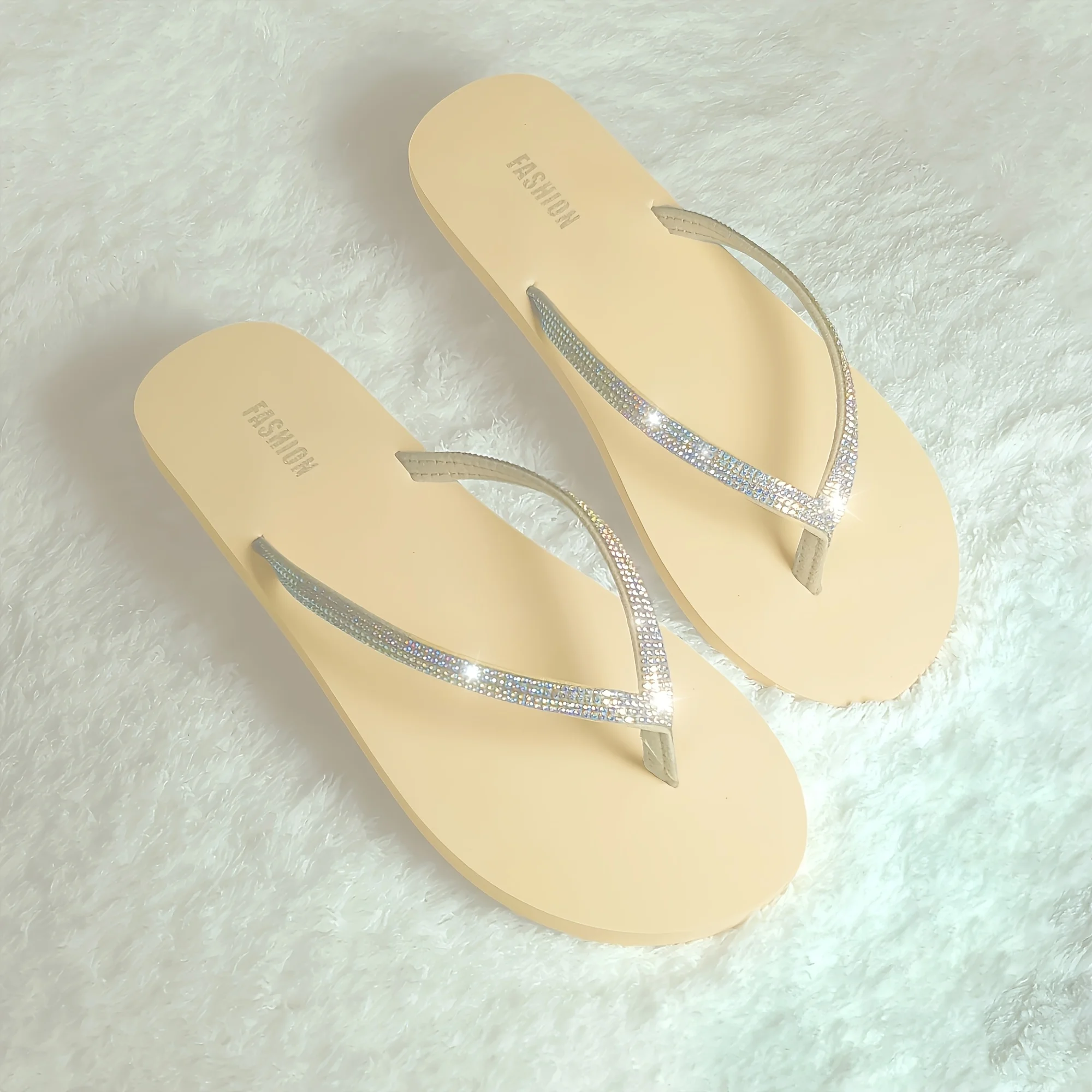 Women's Spring and Summer Fashion Trend Eva Flat Sandals with Shiny Rhinestone Decoration, Suitable for Indoor and Outdoor Use, Versatile Flip-Flops