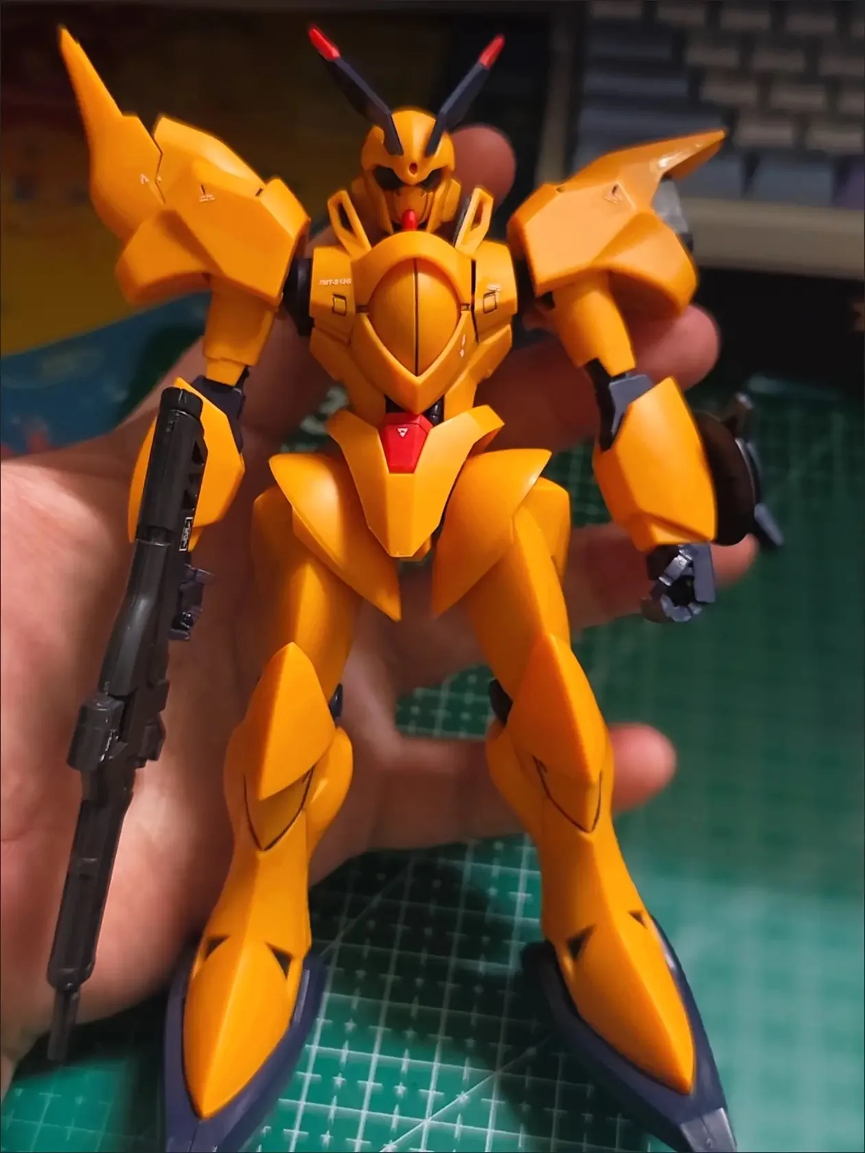 HUANGFENG Model RE 1/100 Shokew ZMT-S12G PB Assembly Model Kit Action Figures Robot Plastic Model Kits Toy Gifts