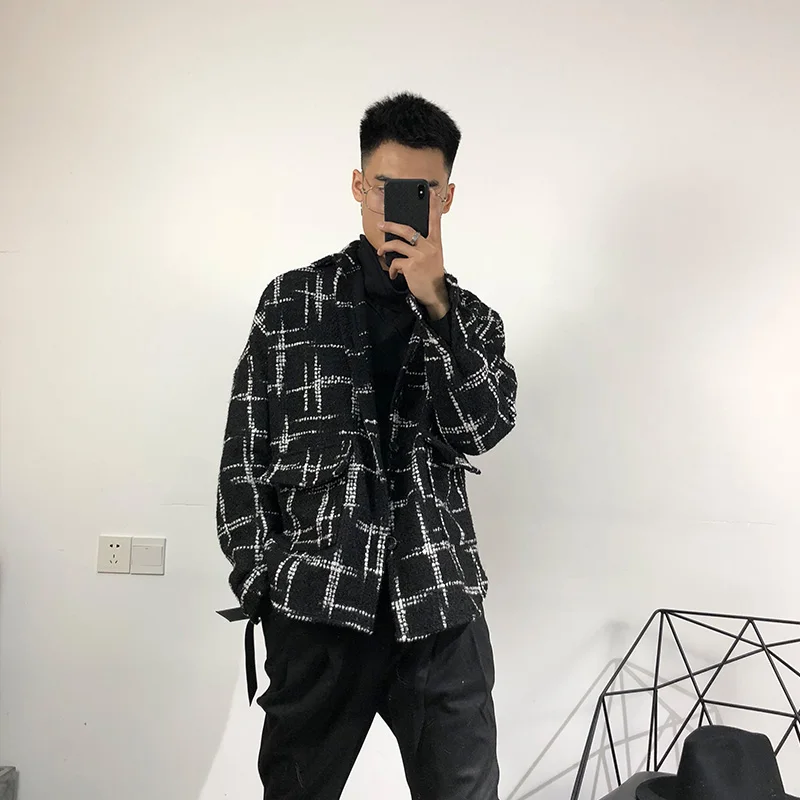 

New autumn/winter men's personality black and white check loose short trench coat hip hop street coat trend