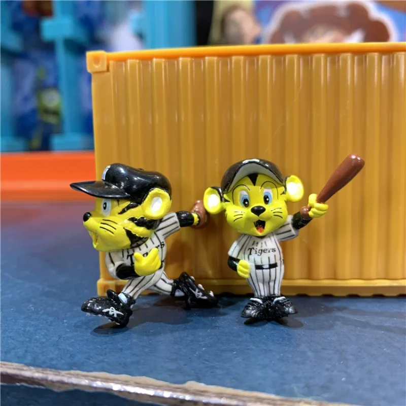 

Genuine Japan Hanshin Tigers Figure Mini Doll Ball-game Star Model Ornaments Accessories Children Collection Toy