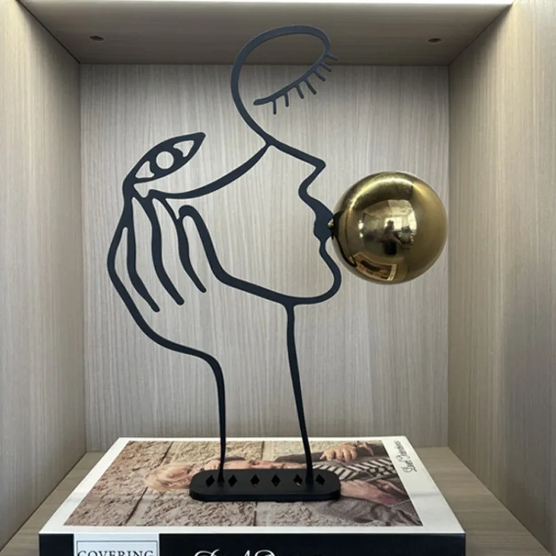 

Nordic creative cheek silhouette figure, art living room medieval ornament, atmosphere high-end metal ornament