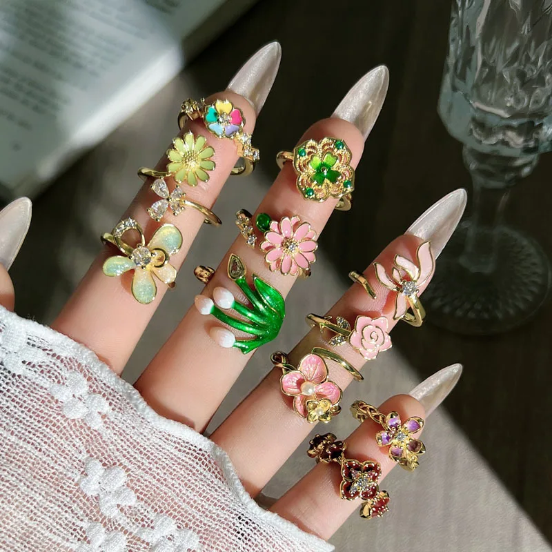 

Fashion Sweet Flower Rings for Women Garden Forest Style Colorful Enamel Elegant Jewelry Vintage Light Luxury Finger Ring Gifts