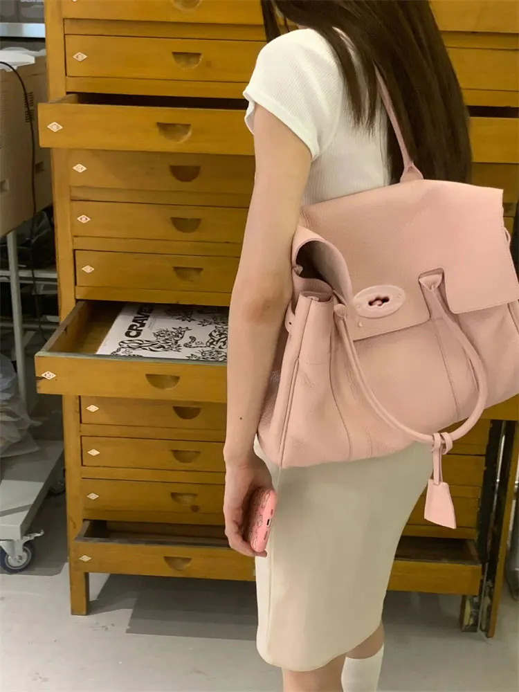 

Large Capaci Pink Tote Bag Women's 2025 New High-End Small Versatile Handbag Commuter Bag Casual Pure Color Square ape