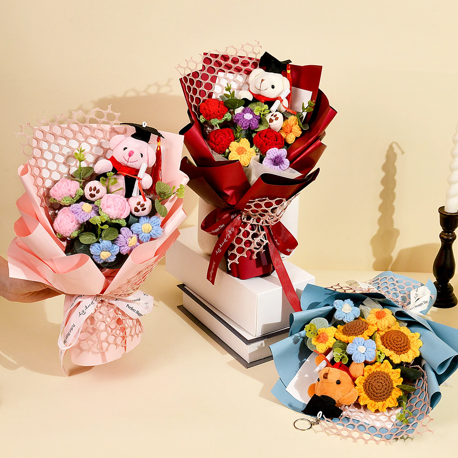 Ramo de girasol y oso de graduación hecho a mano: ramo de flores de ganchillo, perfecto para graduación, decoración del hogar, cumpleaños