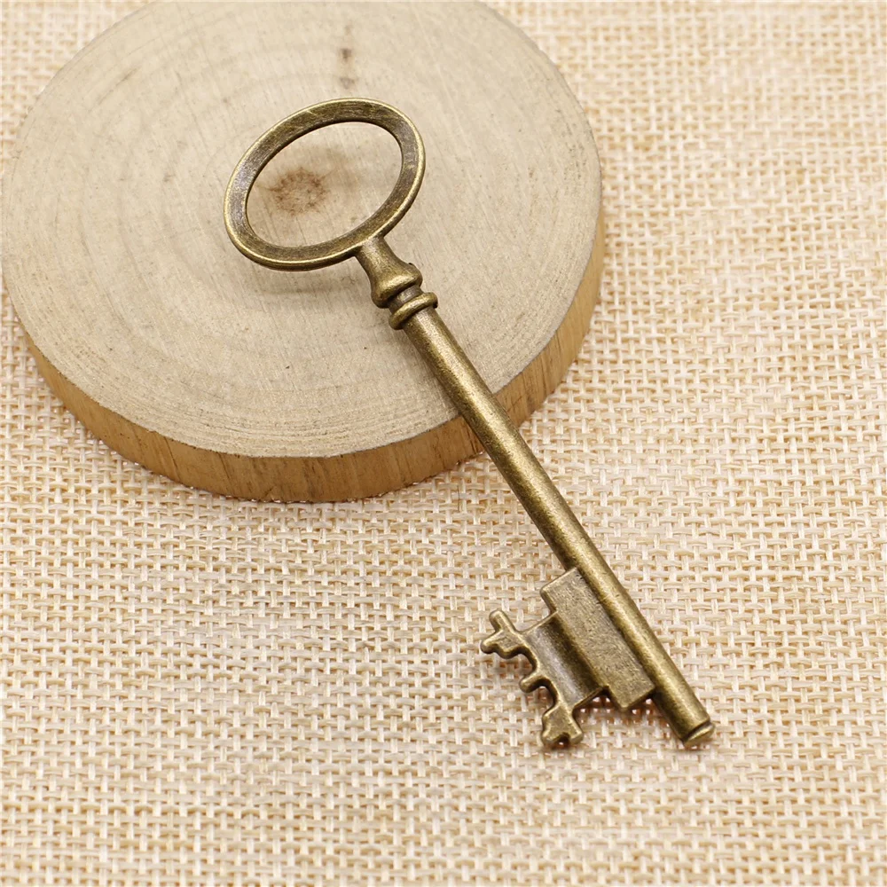 2pcs Antique Bronze Decorative Key Charms for DIY Jewelry Making