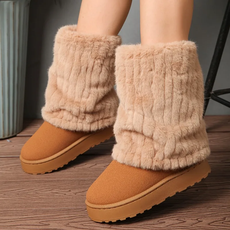Sapatos de algodão fofos de sola grossa elegantes e versáteis para mulheres de inverno, novas botas de neve com alça de fivela 2025