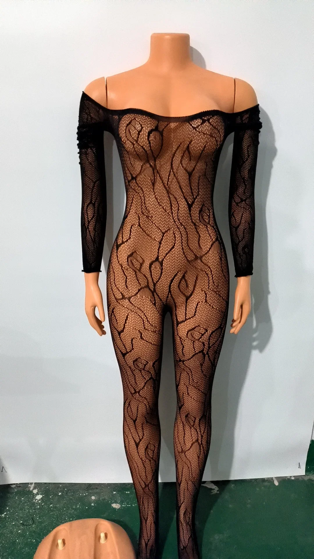 Lace Sexy Adult Valentine One Size Lingerie See Through Night Club Bodysuit Pantyhose Shaper for Women\'s Jumpsuit with Sleeves