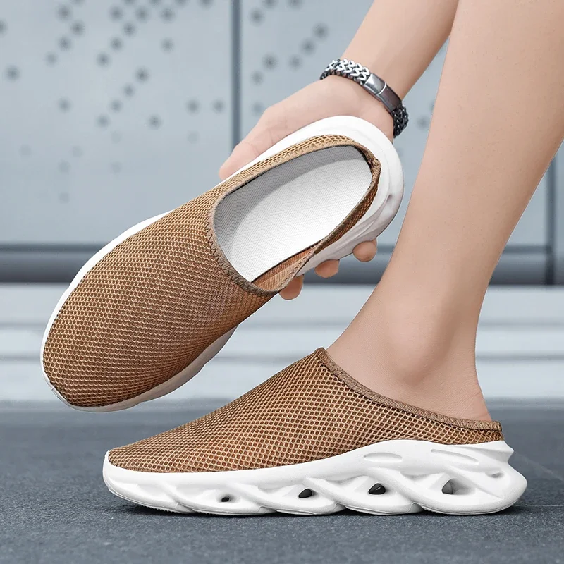 

Men Slippers Summer Breathable Home Indoor Slippers Men Flats Thick Bottom Lightweight Slides Outdoor Walking Shoes Zapatillas