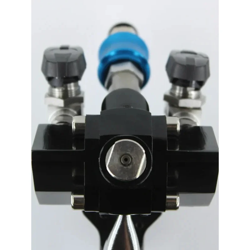 Polyurea Polyurethane Hine Two-Component Foaming High Prsure Pneumatic Spray