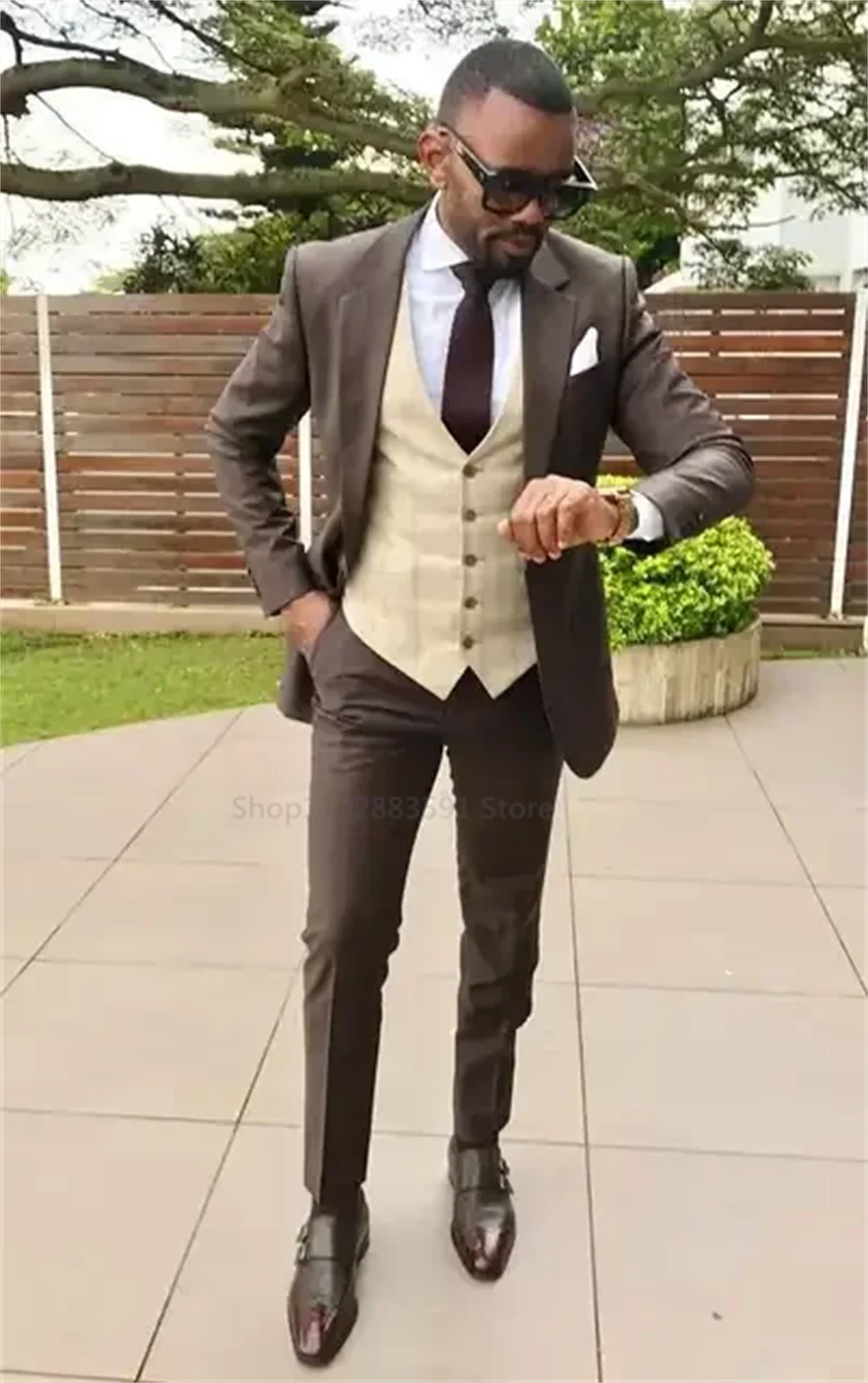 3 Pieces Cheap Fashion Men Suits blazer masculino Slim Fit Groom Tuxedos Wedding Suits Casual Style Men\'s Fashion Costume Homme