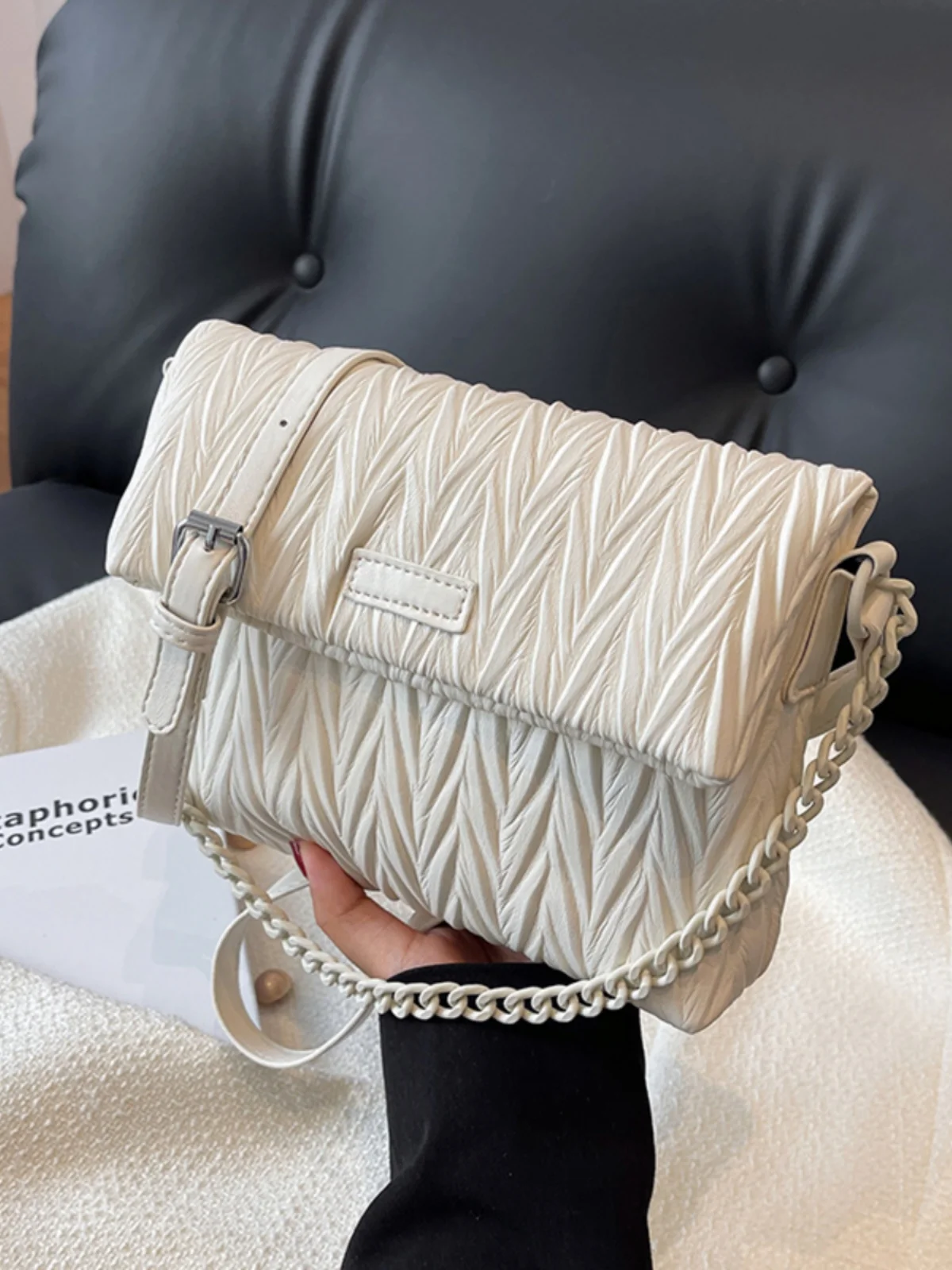 

Popular Niche Design Pleated Bags 2023 New Women's Bags Fashion Crossbody Bag Shoulder Armpit Bag