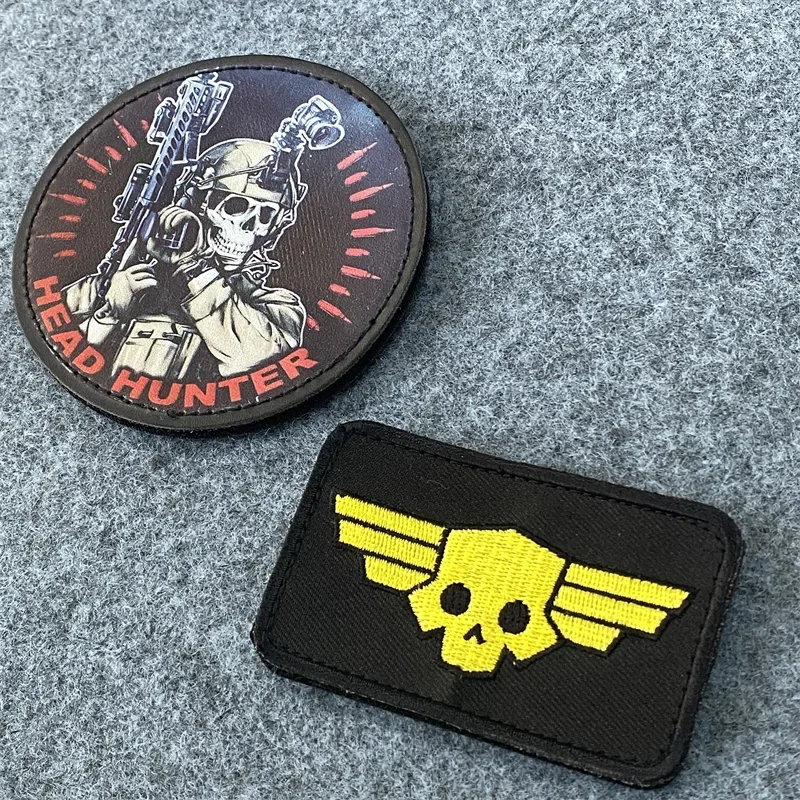 Head Hunter Skull Print Patch Yellow Skull Embroidery Insignia Military Tactical Armband Hook and Loop Backpack Clothes Patches