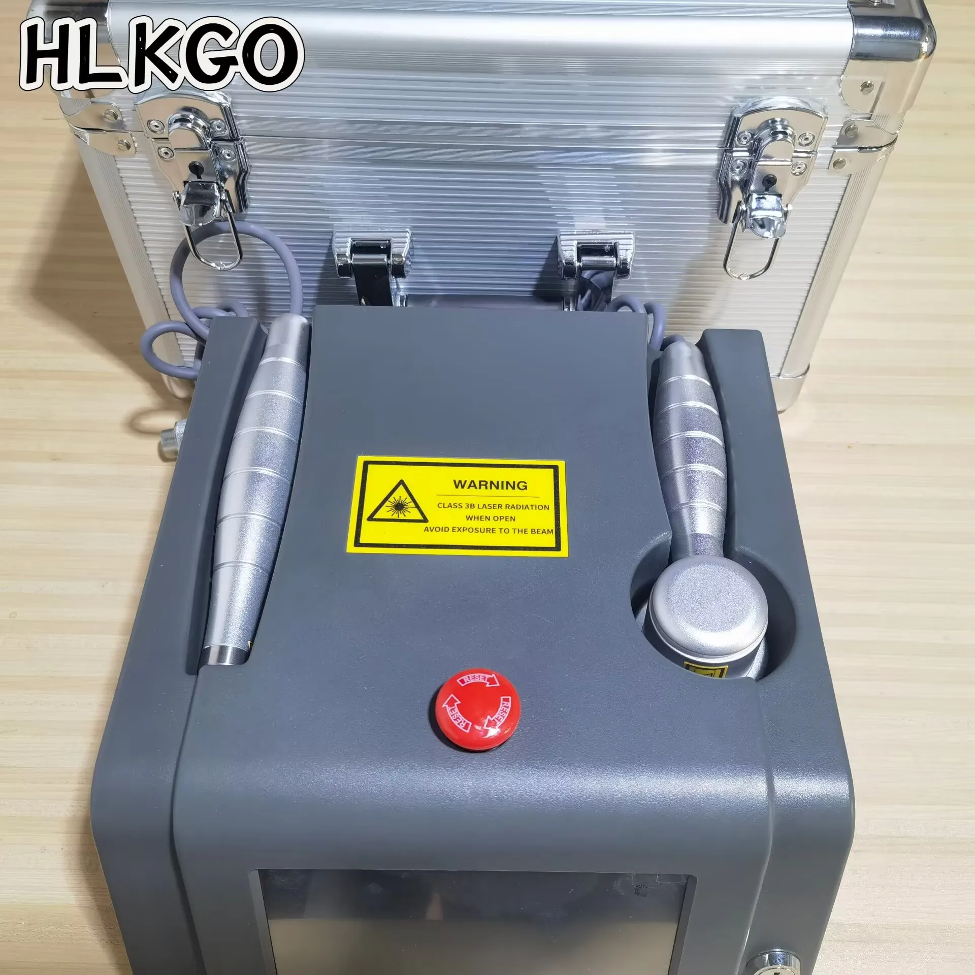 

Аппарат для глубокой лазерной терапии 808 нм HLKGO - с красным светом 650 нм для облегчения артрита и мышечной боли