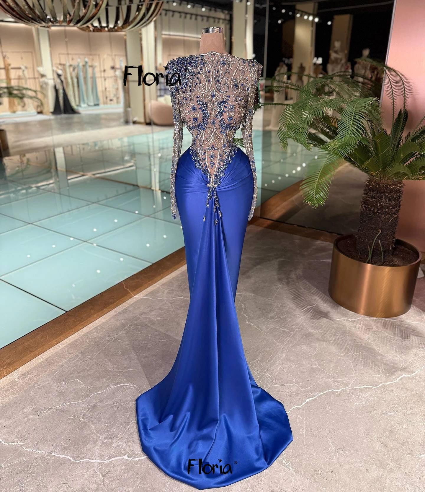 Muslim Royal Blue Long Sleeve Prom Dresses Crystals Top Shiny Long Dress Customized Dubai Wedding Guest Gowns For Ladies 2025