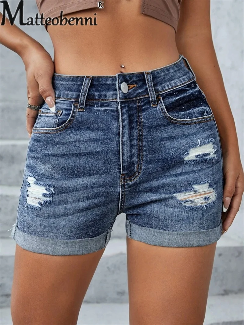 

Fashion Trend Broken Holes Three Quarter Pants Summer Women's Casual Streetwear Slim Fit Button Splicing Denim Shorts Female New