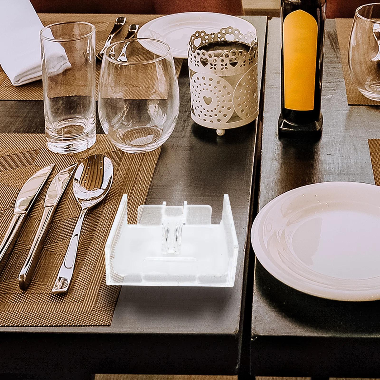 

Acrylic Napkin Holder Flat Style Paper Tissue Stand Dining Table Napkin Organizer Kitchen Table Storage Dispenser Napkins
